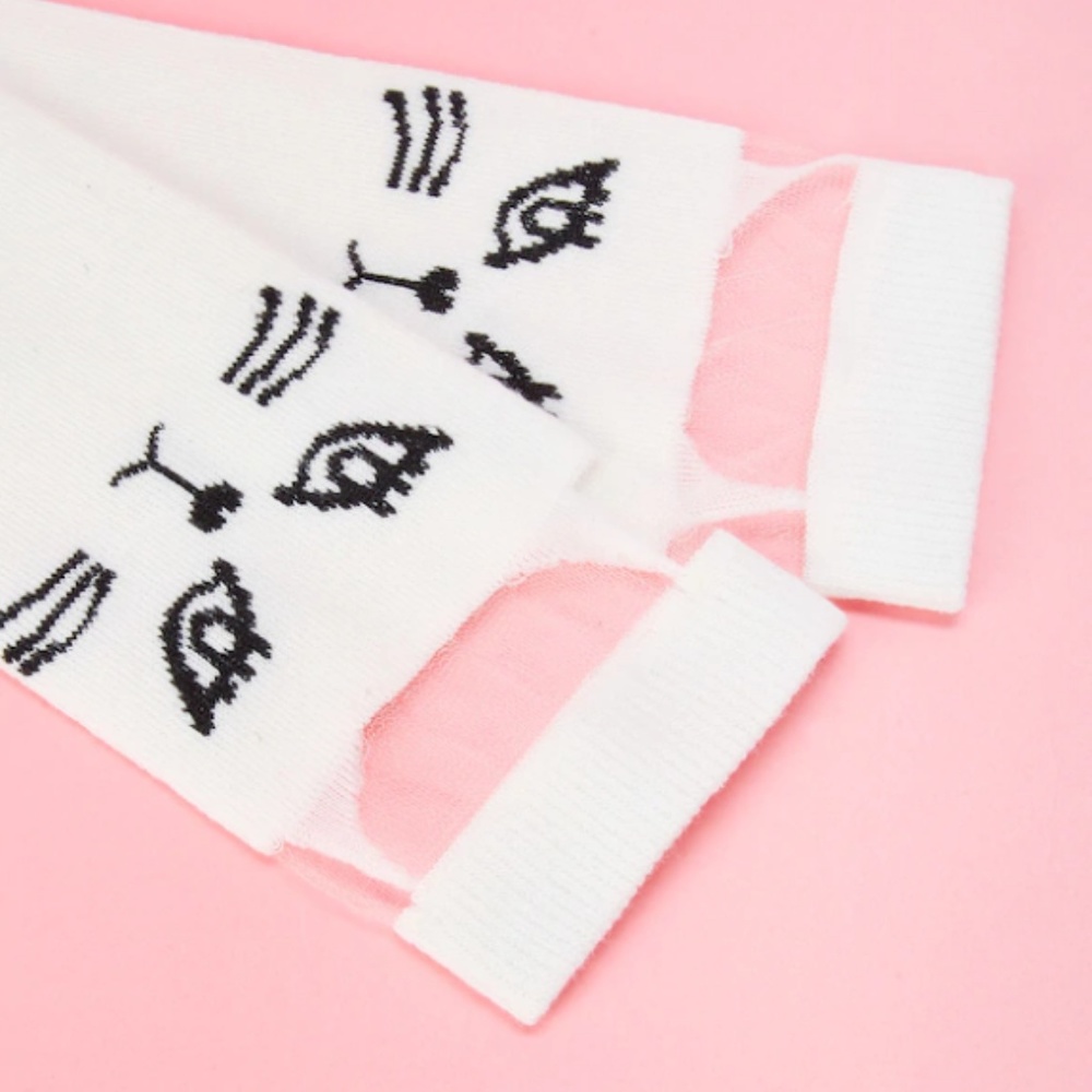 Kitty Socks - Picture 2 of 3